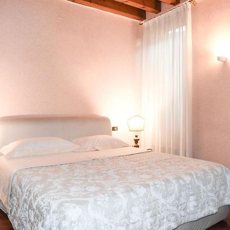 Dimora Noemi Apartment Verona Ngoại thất bức ảnh