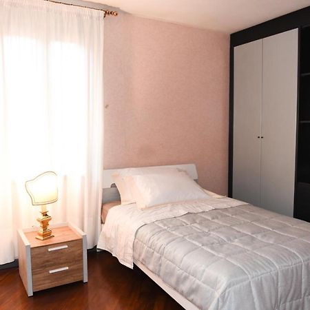 Dimora Noemi Apartment Verona Ngoại thất bức ảnh